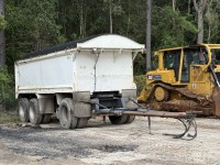 26 · 2003 Henry Hope Engineering Tri-Axle Dog Trailer