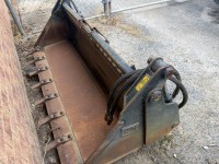Skid steer CAT 4 in 1 bucket, 1800 mm wideÂ