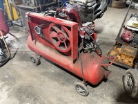 137 · Air compressor type Forbes 1050 kpa