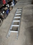 180 · Aluminium extension ladder 120 kg capacity alumini