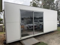 231 · Portable building insulated panel 6 m x 3 m includ