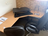 236 · Contents of second office including two LShape des