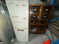 23 · 2 Door Heller fridge/freezer