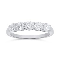 82 · 3/4 CARAT DIAMOND BAND 9K GOLD