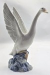 46 · LLADRO NAO FIGURE