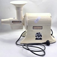 COMMERCIAL CHAMPION JUICER