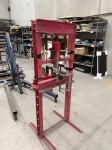 Lot 75