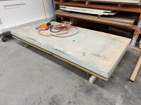 Lot 185